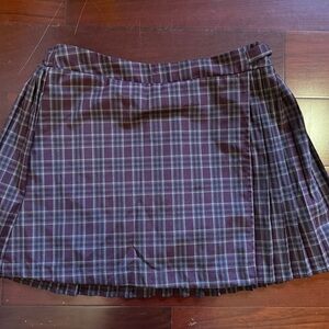 Plaid Pleated Mini Skirt in Dark Purple